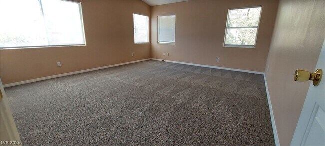 Building Photo - 8917 Picket Fence Ave