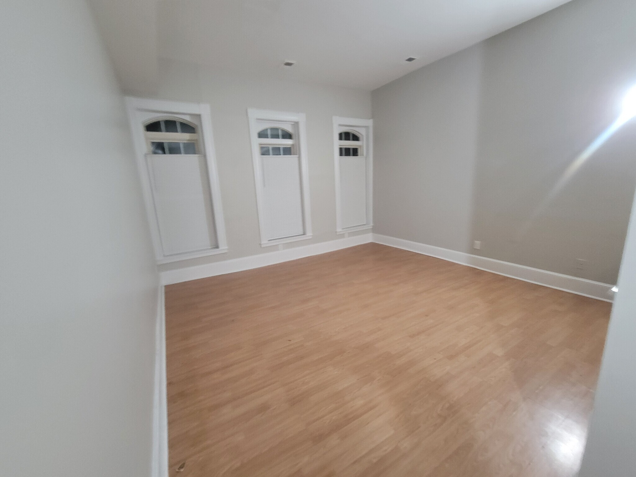 Building Photo - 1217 Hollins St