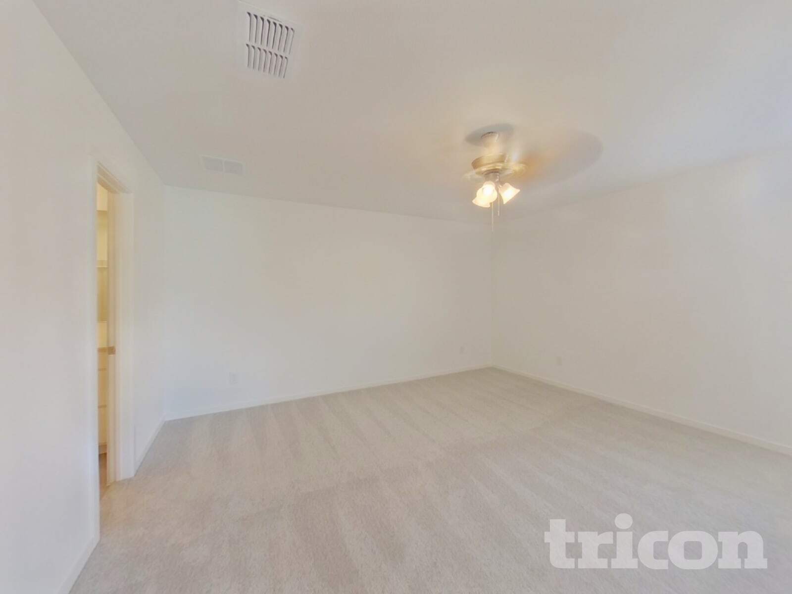 Building Photo - 10700 Dusty Rnch Rd