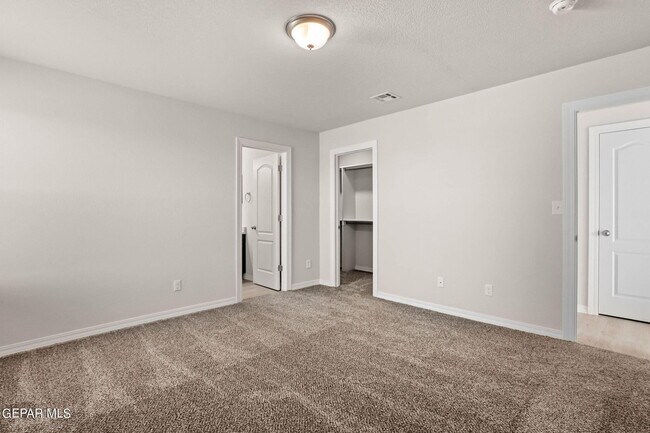 Building Photo - 14541 Faxon Yucca