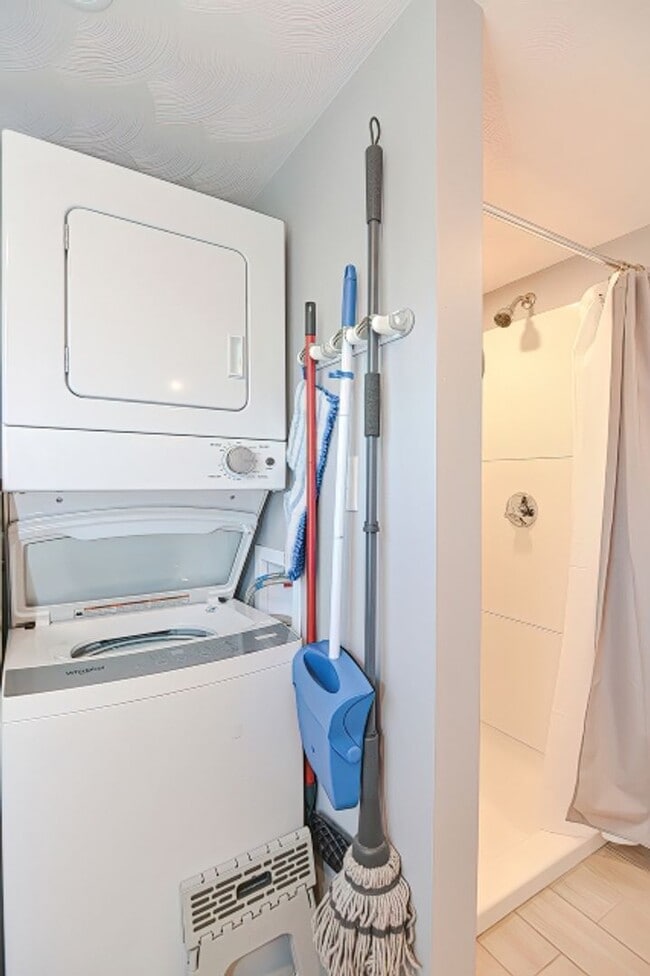 Building Photo - WINTER RENTAL: Joseph's Way