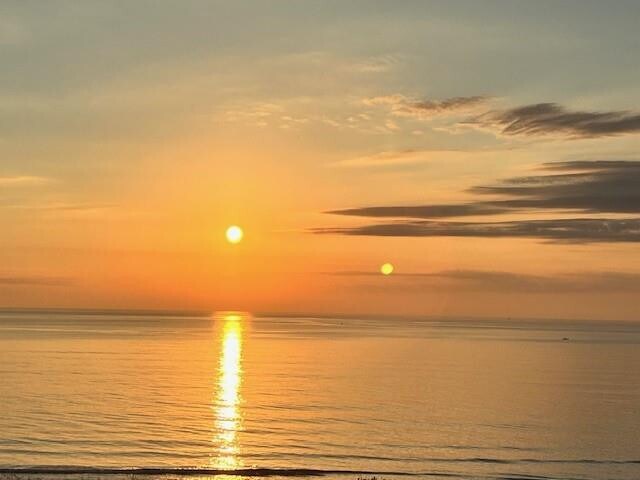 Building Photo - 3880 N Hwy A1A