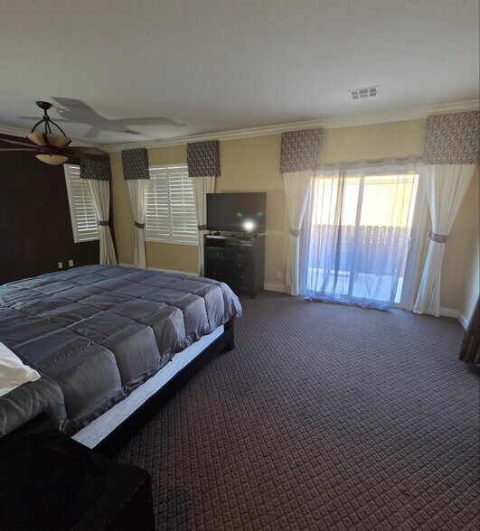 Building Photo - 3902 Burma Rd