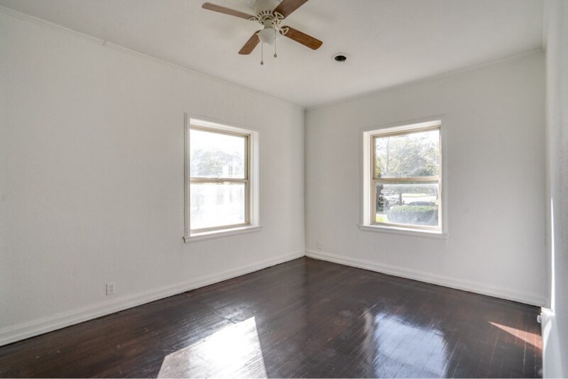 Building Photo - 2828 S Moreland Blvd