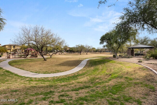 Building Photo - 3653 E Sands Dr