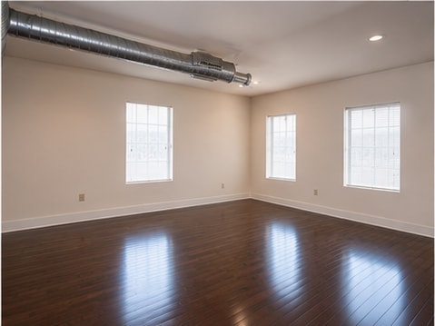 Bedroom - 33 W North Ave