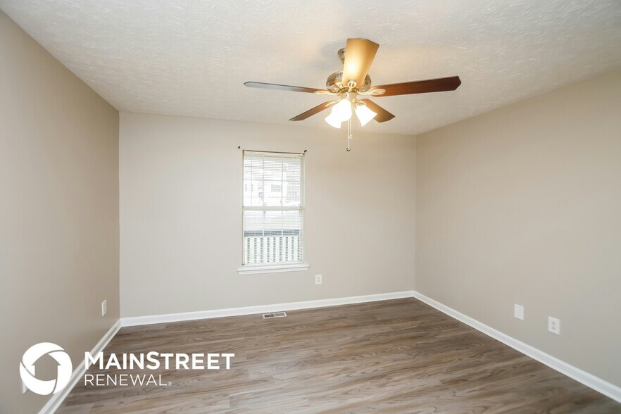 Building Photo - 221 Beechwood Ln