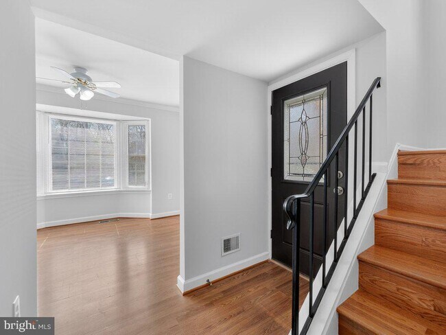 Building Photo - 3827 Gawayne Terrace