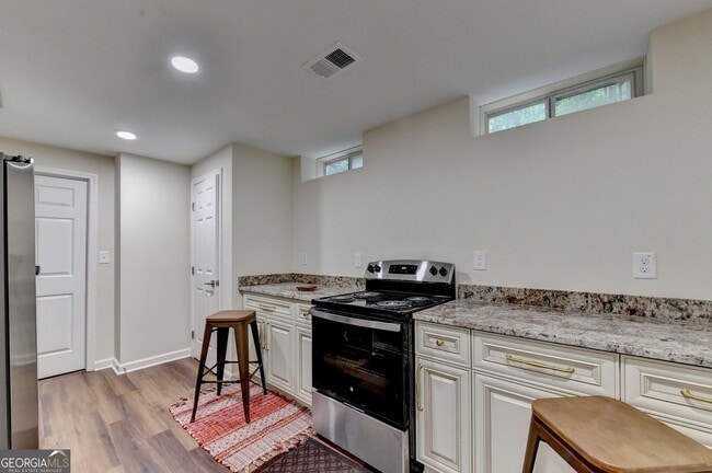 Building Photo - 3260 Wood Springs Trce