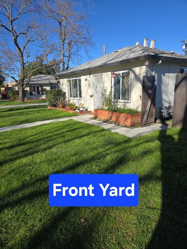 Primary Photo - 518 Carpenter St