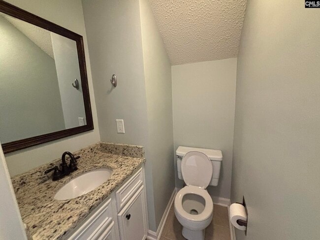 Building Photo - 2546 Lee St