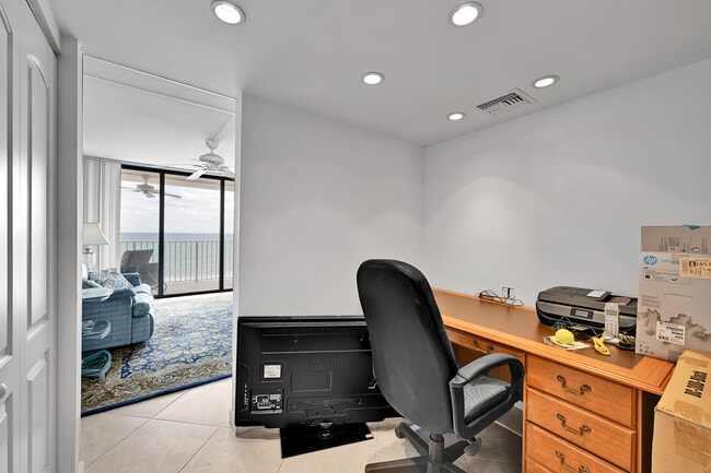 Building Photo - 3590 S Ocean Blvd