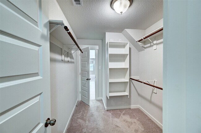 Building Photo - 31702 Casa Linda Dr