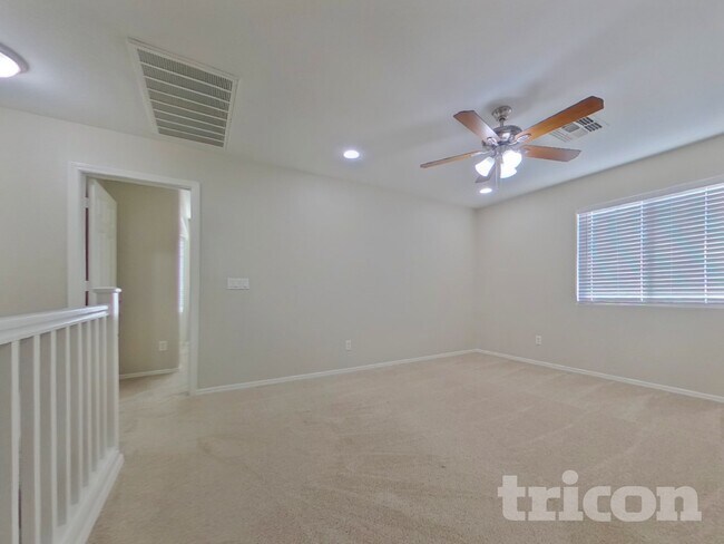 Building Photo - 15034 N 146th Ln