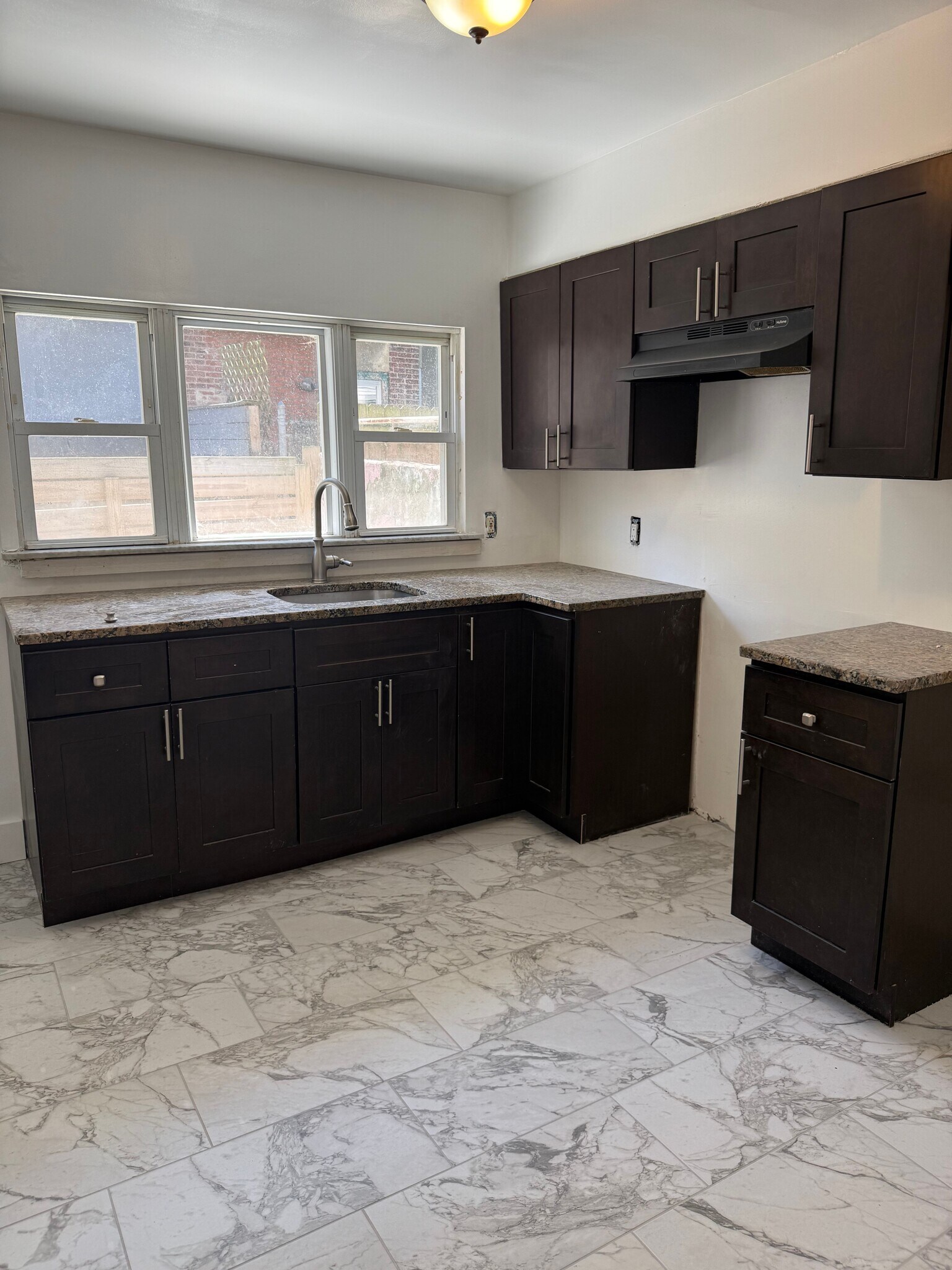 Building Photo - 3135 Agate St