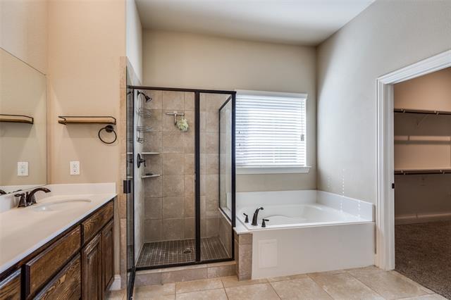 Building Photo - 809 Seymour Ct