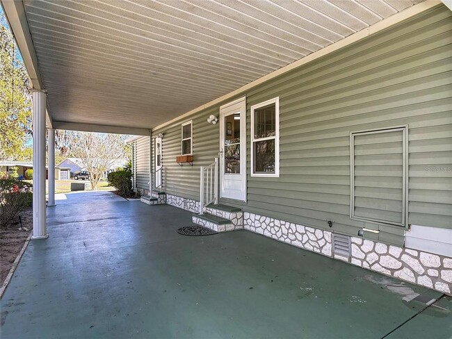 Building Photo - 25533 Belle Helene