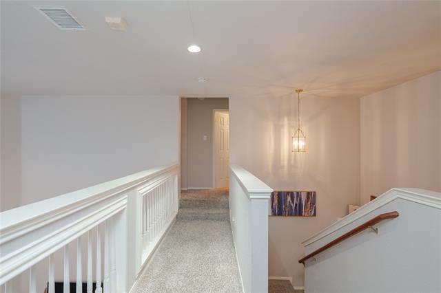 Building Photo - 2509 Cross Haven Dr