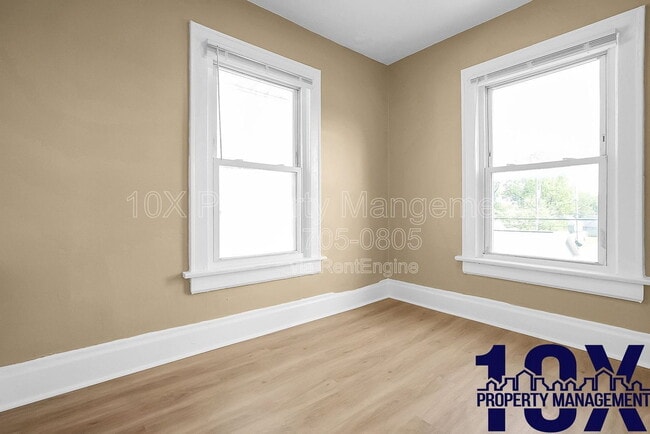 Building Photo - 2545 Sullivant Ave