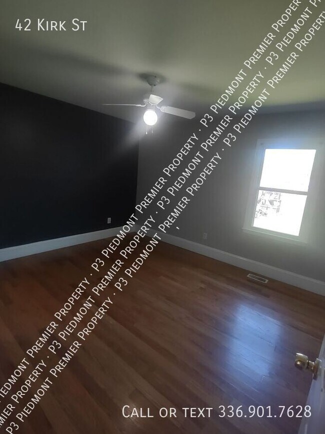 Building Photo - 42 Kirk St