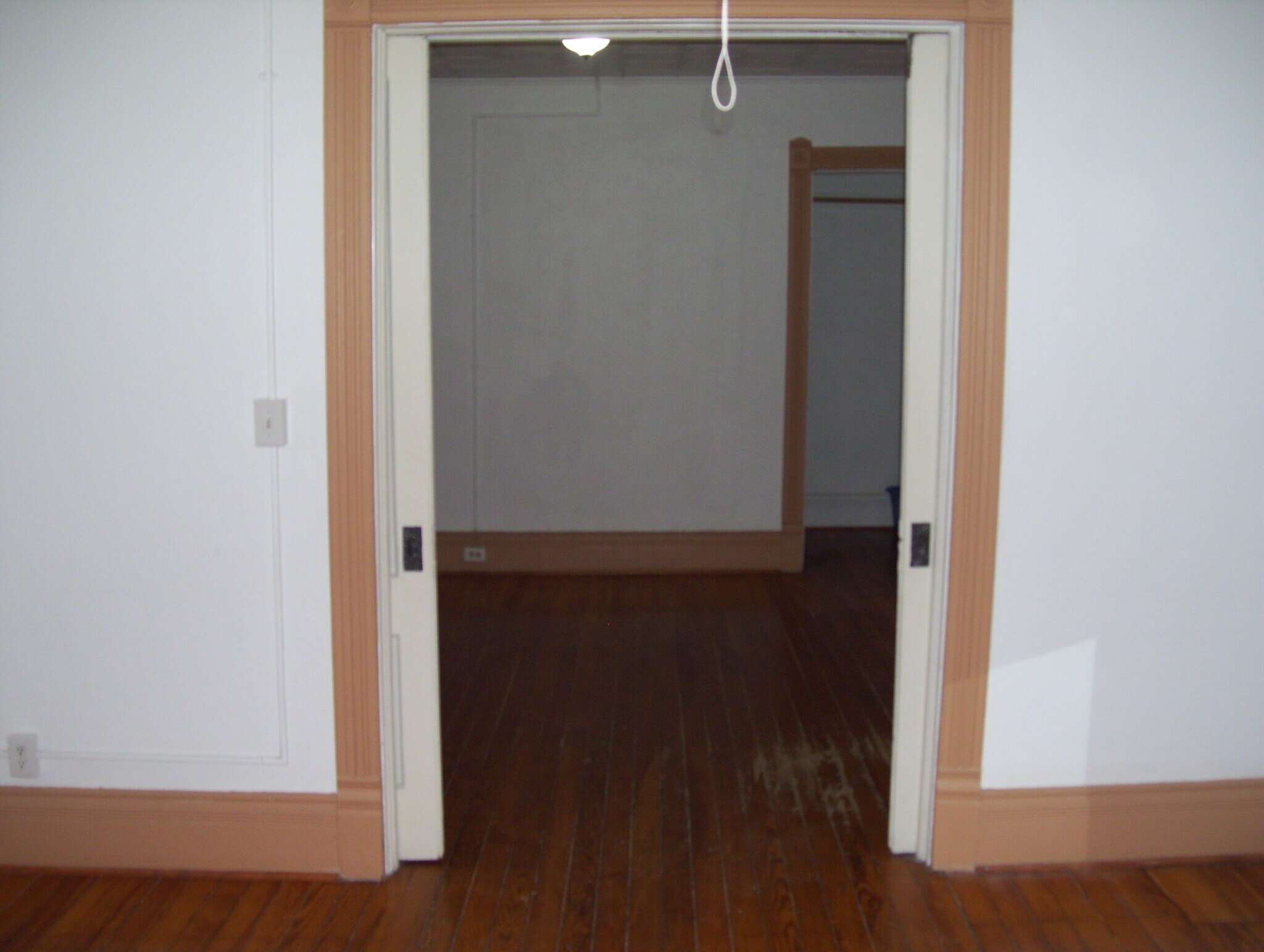 Building Photo - 914 N Salina St