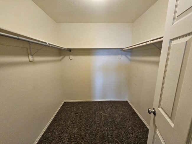 Building Photo - 4642 S 1900 W