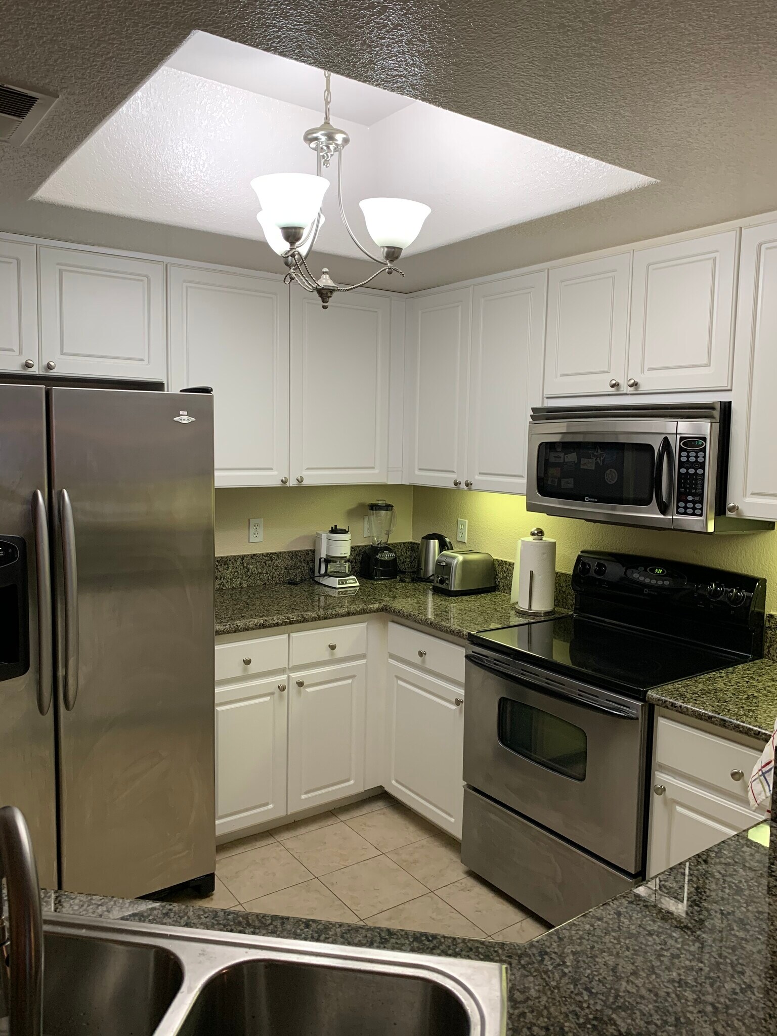 Building Photo - 4155 Executive Dr