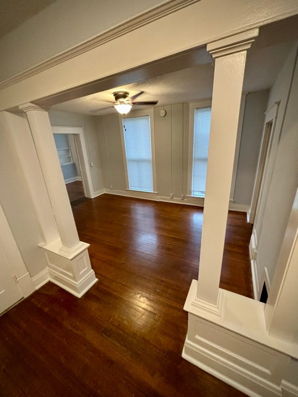 Building Photo - 407 S 12th St