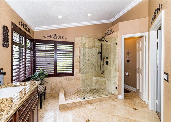 Building Photo - STUNNING "RANCHO CIELO" HOME