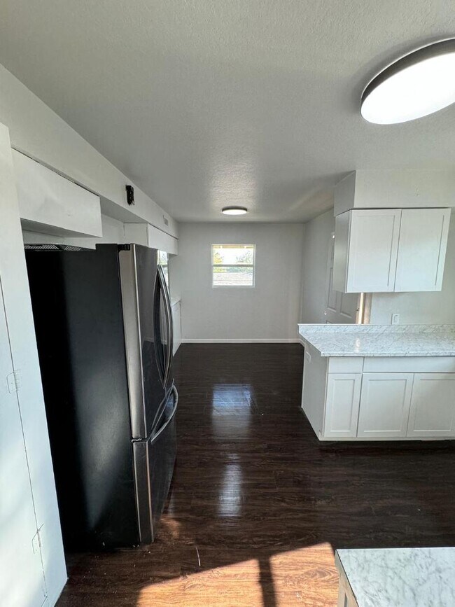 Building Photo - 152 Shadwell Dr