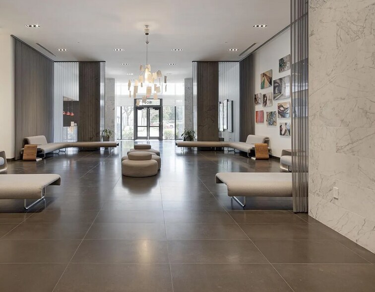 Building Photo - 1600 NE 1st Ave