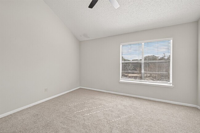 Building Photo - 2910 Grants Lake Blvd