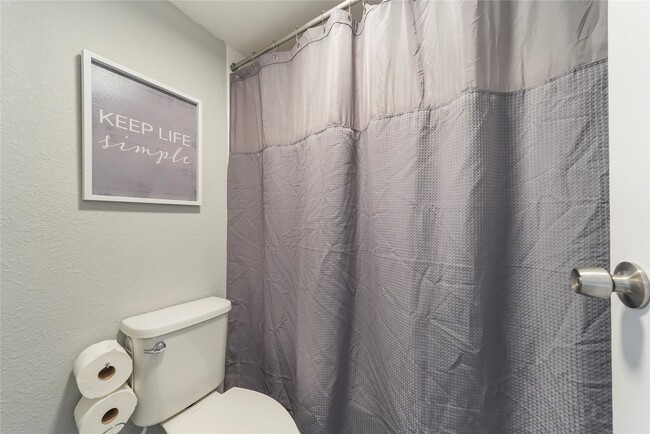 Building Photo - 7200 T C Jester Blvd