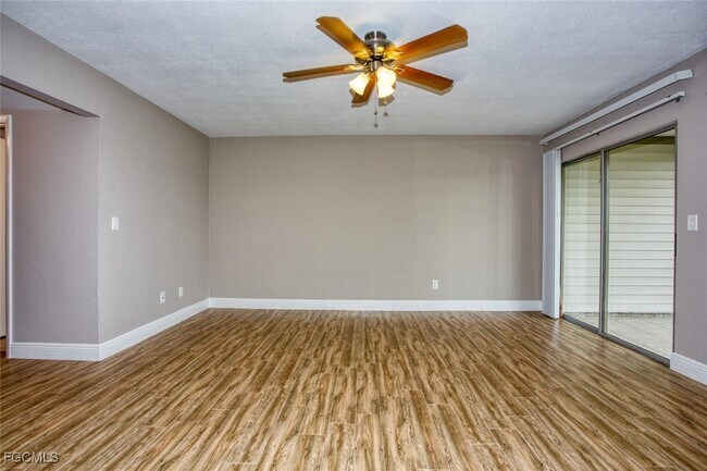 Building Photo - 5917 Littlestone Ct