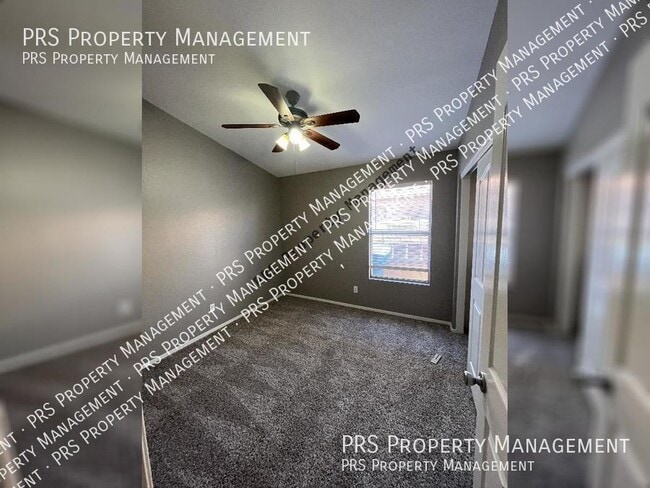Building Photo - 1453 E Sierra Madre Ave