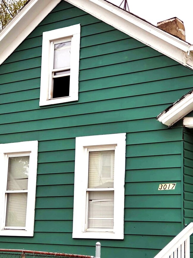 Building Photo - 3017 Nursery Ave