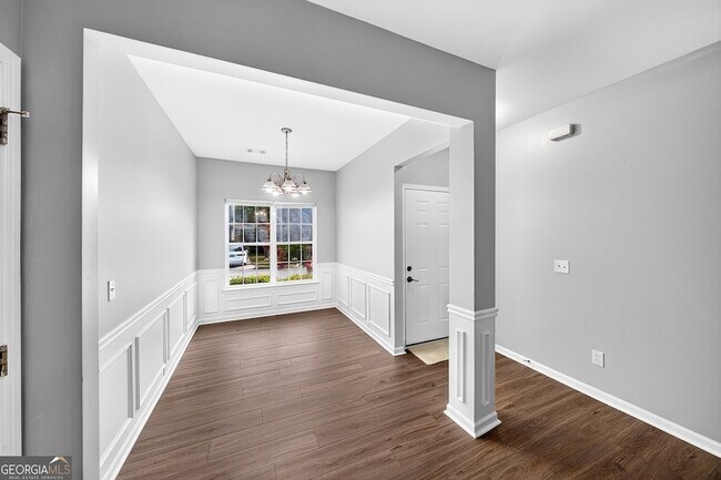 Building Photo - 4852 Tangerine Cir