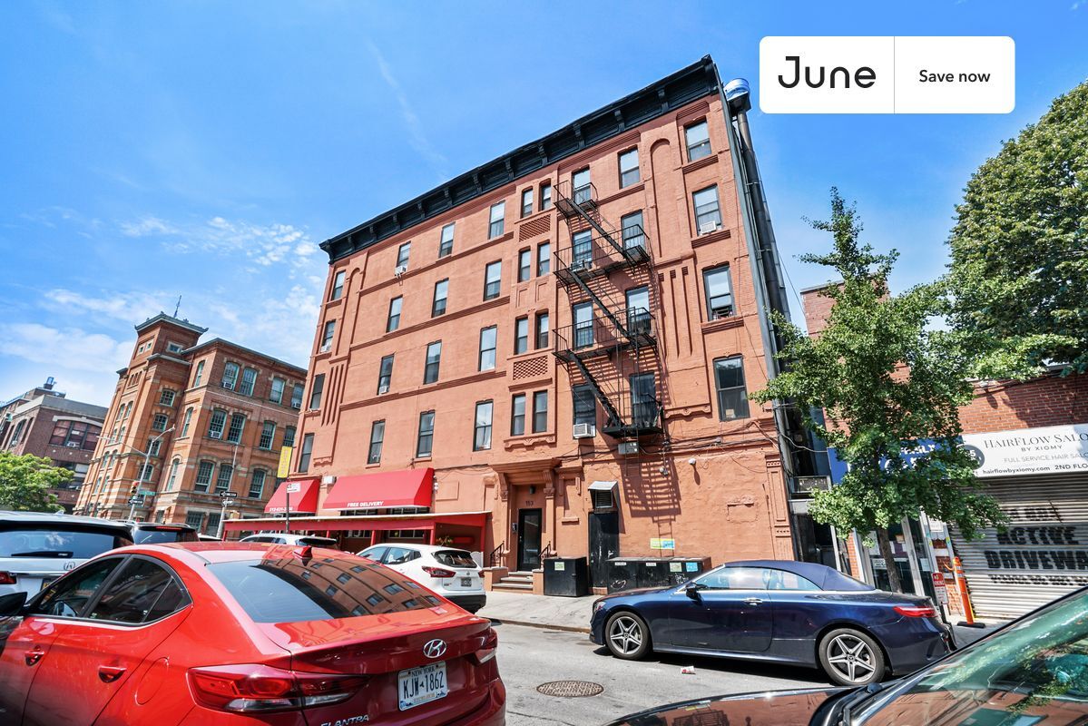 Building Photo - 1675 Lexington Ave