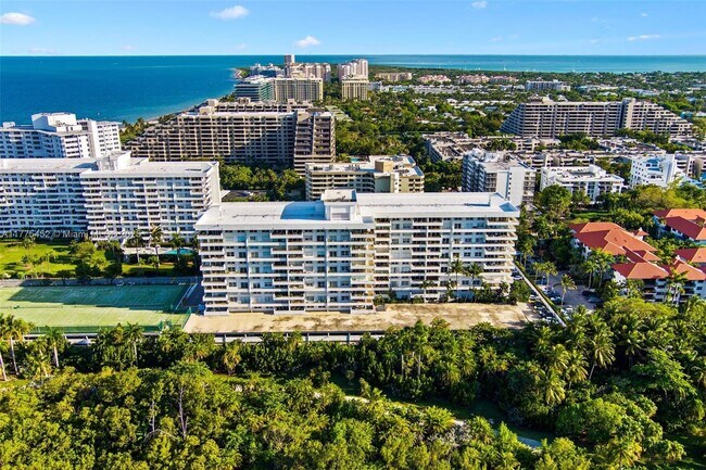 Building Photo - 155 Ocean Ln Dr
