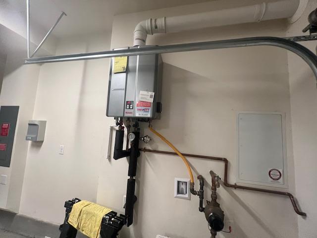 Building Photo - 1797 Laurelwood Wy