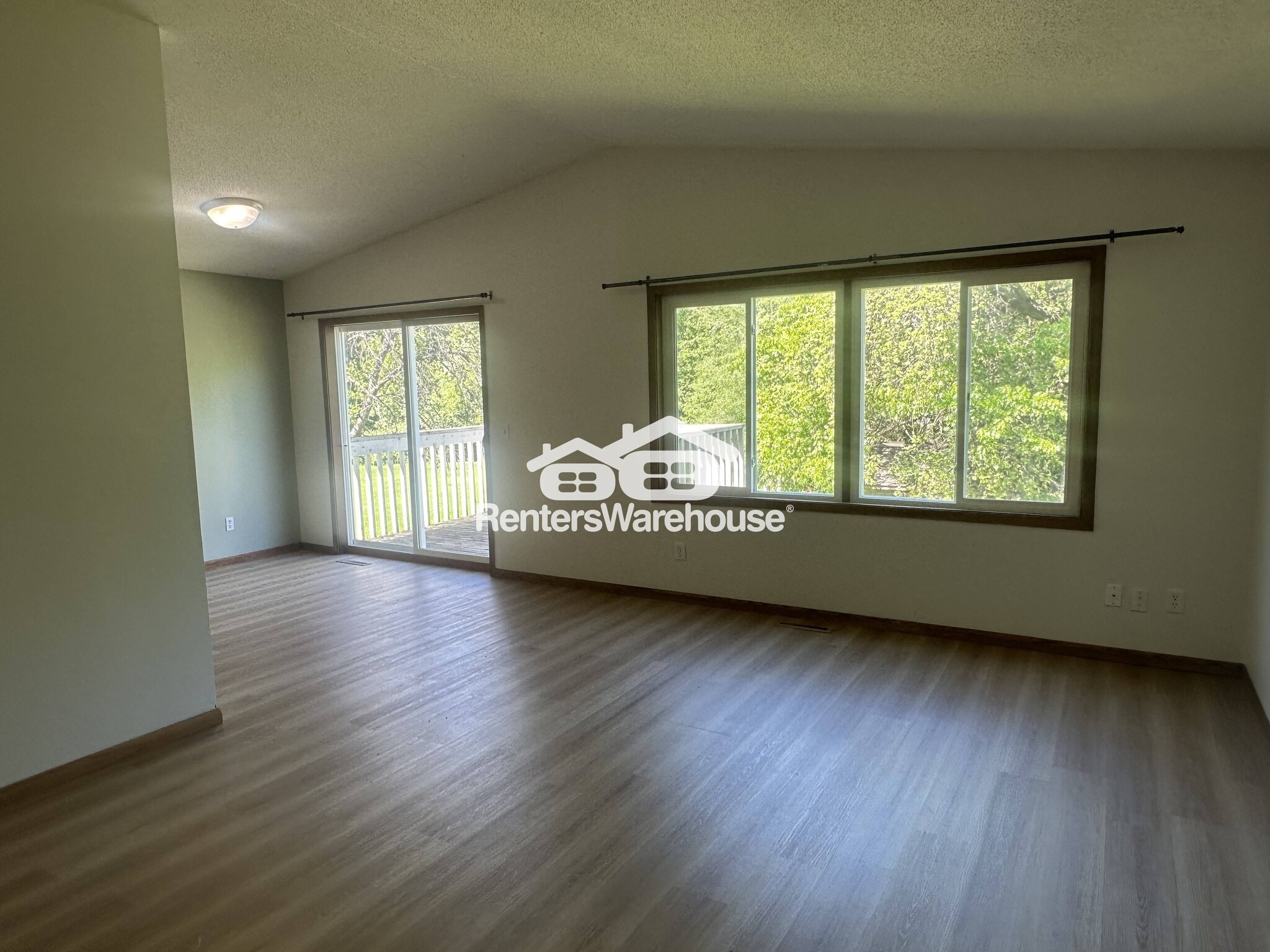 Building Photo - 13892 Woodbine St NW