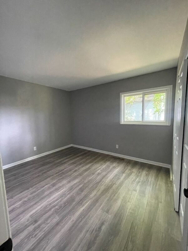 Building Photo - 1515 Watkins Rd