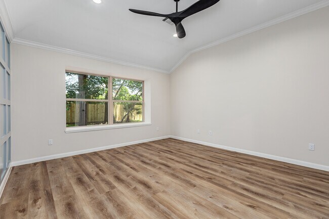 Building Photo - 42 Camber Pine Pl