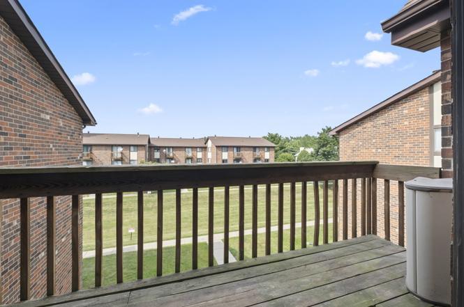 Building Photo - 423 Berkshire Dr