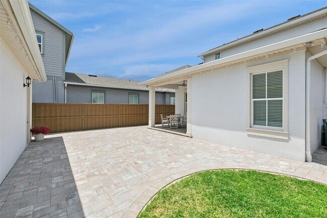 Building Photo - 13114 McMillan Dr