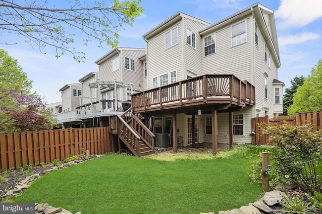 Building Photo - 1208 Cambria Terrace NE