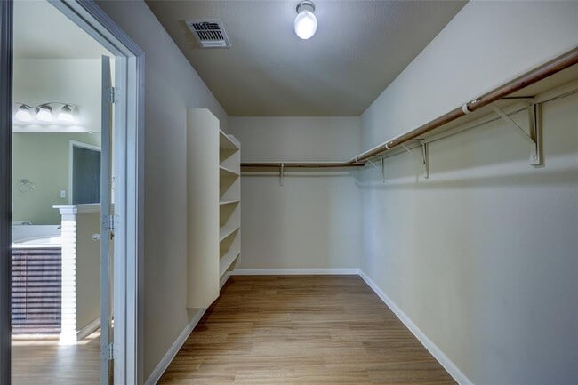 Building Photo - 267 Voyager Cove