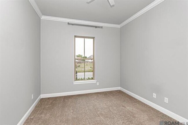 Building Photo - Luxury 4BR Home in Copper Mill | Golf Course Community | Loft & Fenced Yard