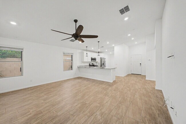 Building Photo - 17447 N Marina Ave