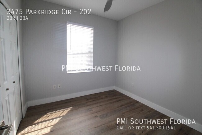 Building Photo - 3475 Parkridge Cir